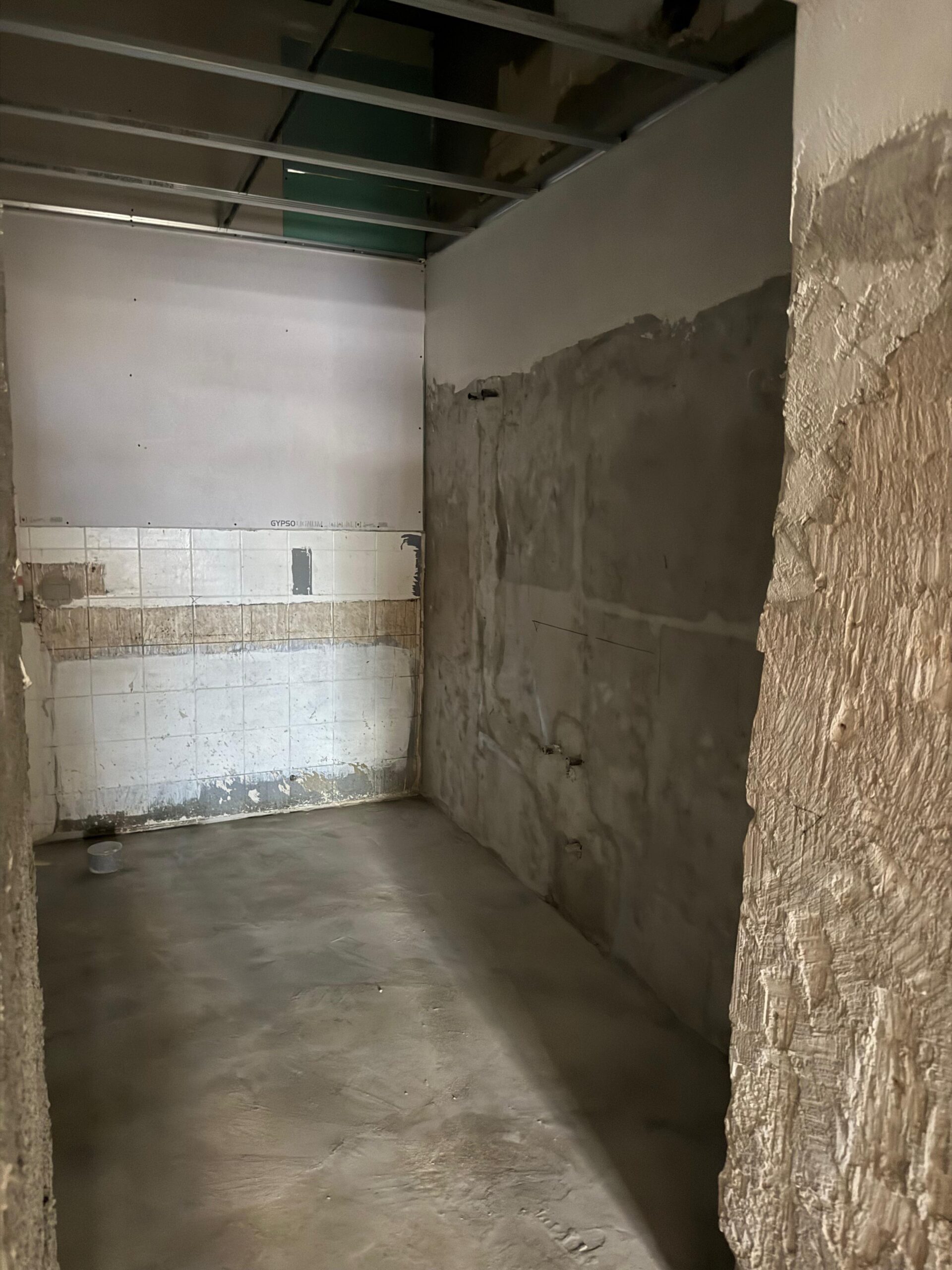 WhatsApp Image 2025-10-15 at 12.37.33 (2)